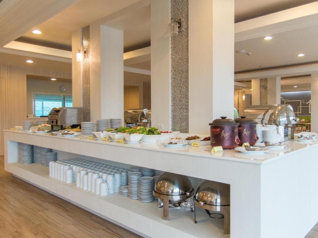 Prachuap Grand Hotel Прачуапкхирикхан Экстерьер фото