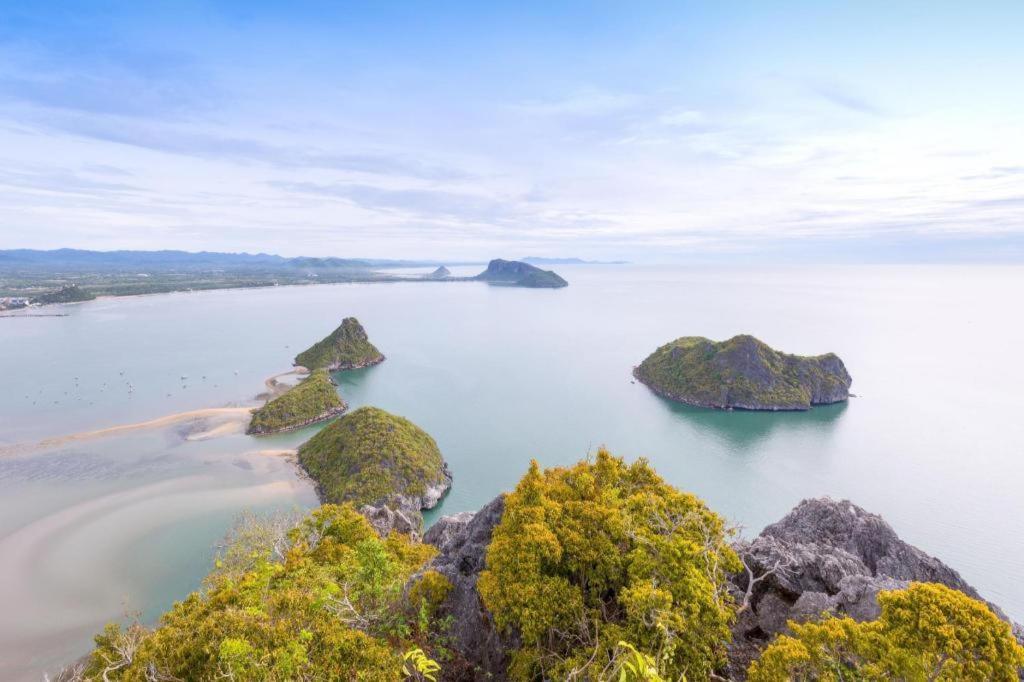 Prachuap Grand Hotel Прачуапкхирикхан Экстерьер фото