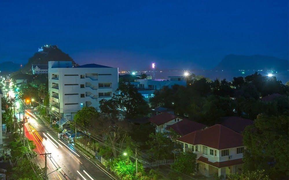 Prachuap Grand Hotel Прачуапкхирикхан Экстерьер фото